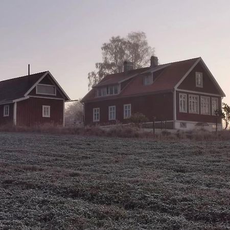 Апартаменты Boellingetorps Gamla Skola Savsjo Экстерьер фото
